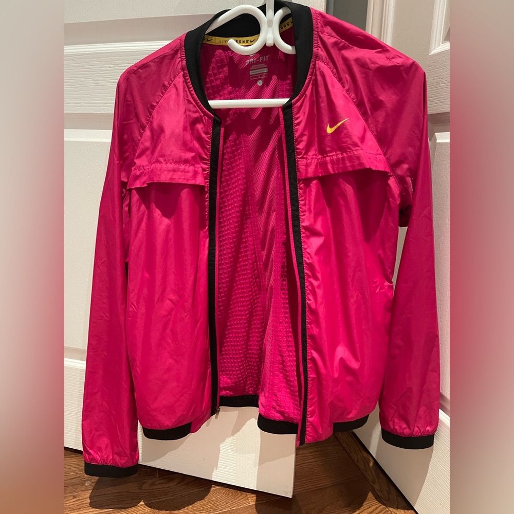 Nike Run Pink Windbreaker Jacket